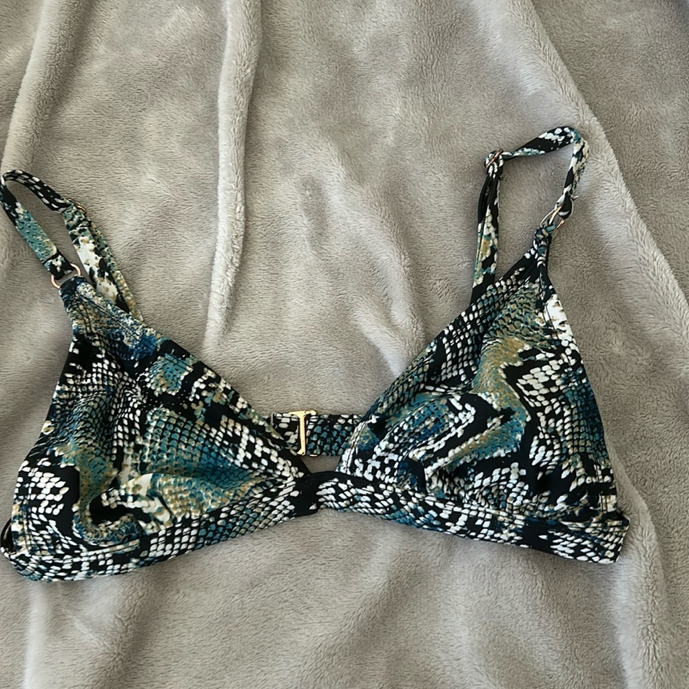 Snake Print bikini top size small